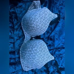 ambrielle grey bra w black bow 🖤